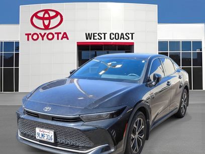 Used 2024 Toyota Crown XLE w/ Carpet Mat Package (TMS)