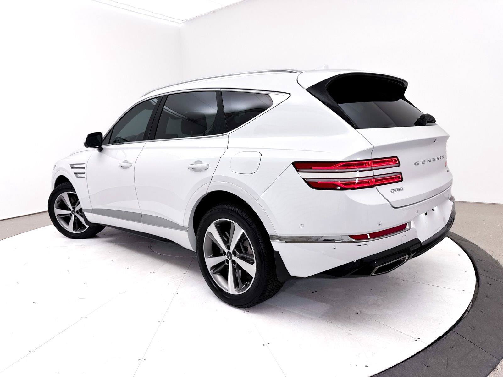 Used 2021 Genesis GV80 2.5T w/ Advanced Package 02 AWD/4WD image 2