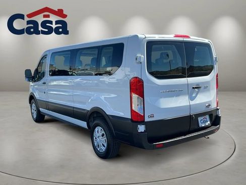 Used 2022 Ford Transit 350 XLT RWD image 3