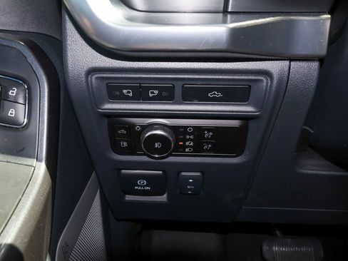 Used 2023 Ford F150 Lariat w/ Equipment Group 502A High AWD/4WD image 25