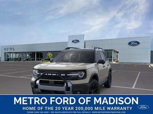 New 2025 Ford Bronco Sport Outer Banks w/ Sasquatch Outer Banks Package image 2