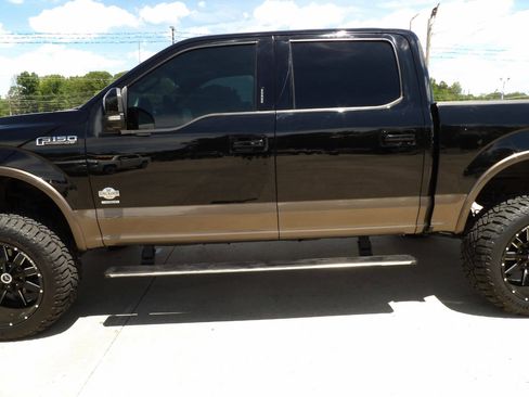 Used 2017 Ford F150 King Ranch w/ Equipment Group 601A Luxury image 6