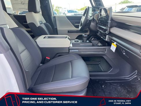 New 2026 GMC Hummer EV 4x4 Crew Cab image 19