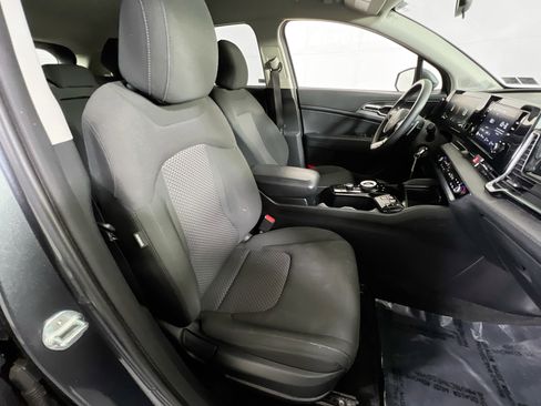 Used 2023 Kia Sportage LX AWD/4WD image 26