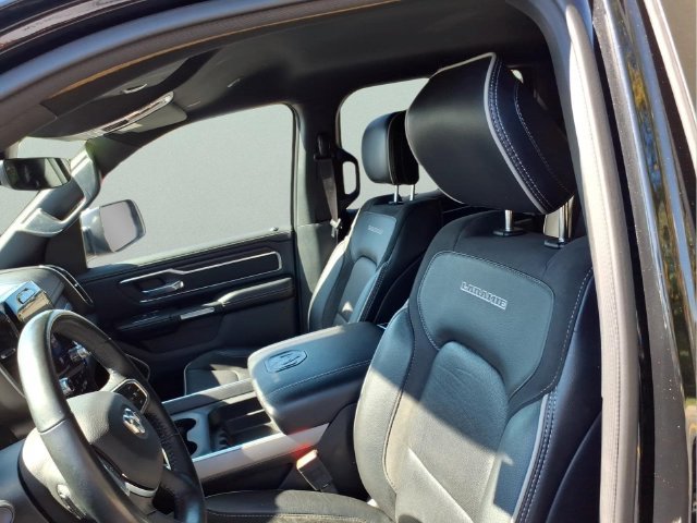 Used 2023 RAM 1500 Laramie AWD/4WD image 16
