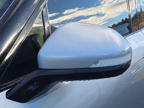 Used 2023 Rivian R1S Adventure image 6