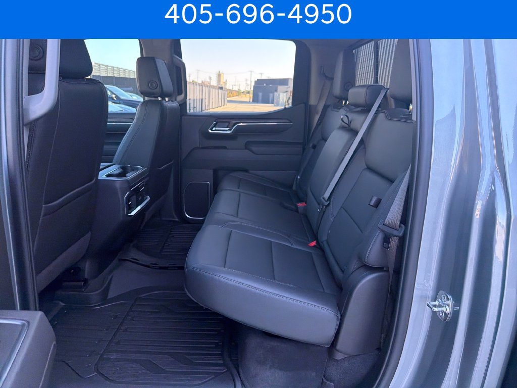 Used 2026 GMC Sierra 1500 SLT w/ SLT Premium Plus Package AWD/4WD image 18