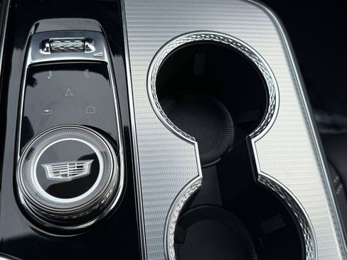 Used 2024 Cadillac Lyriq Tech image 25