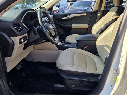Used 2020 Ford Escape SEL FWD image 6