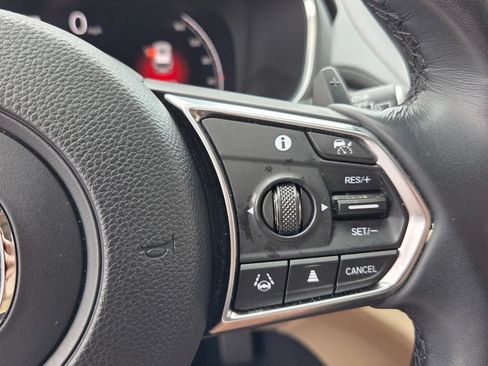 Used 2025 Acura MDX FWD w/ Technology Package image 31