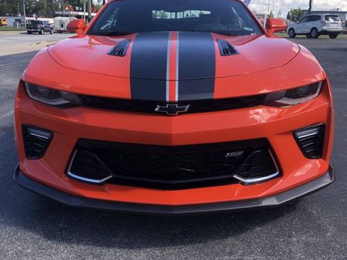 Used 2018 Chevrolet Camaro SS w/ Hot Wheels Edition RWD image 9