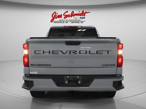 Used 2024 Chevrolet Silverado 1500 Custom w/ LPO, Dark Essentials Package AWD/4WD image 5