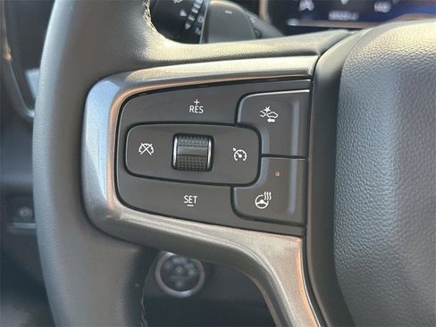 Used 2023 Chevrolet Silverado 1500 ZR2 image 35