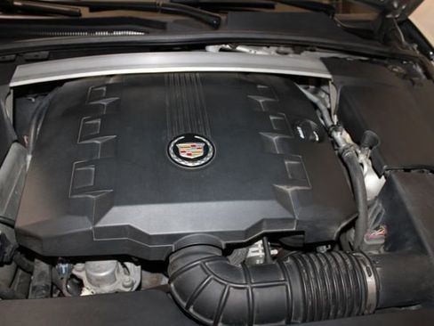Used 2010 Cadillac CTS Performance image 28