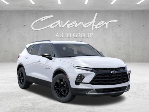 New 2026 Chevrolet Blazer LT w/ Convenience Package FWD image 7