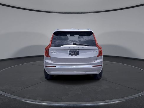 Certified 2025 Volvo XC90 B5 Core AWD/4WD image 14