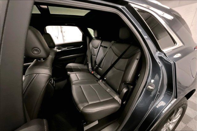 Used 2021 Cadillac XT5 Premium Luxury AWD/4WD image 25