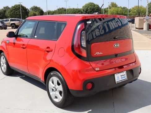 Used 2019 Kia Soul w/ Convenience Package FWD image 8