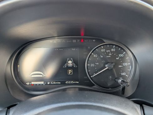 Used 2023 Nissan Kicks SR image 21