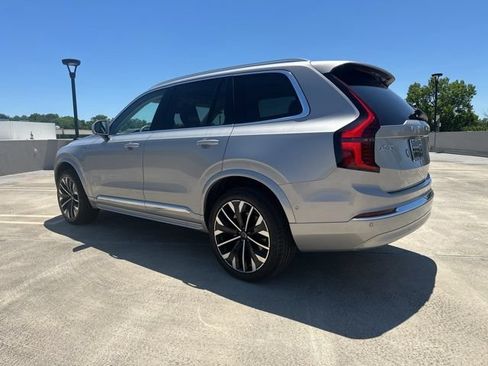 Certified 2025 Volvo XC90 T8 Ultra AWD/4WD image 6