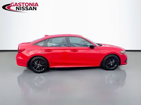 Used 2024 Honda Civic Sport image 10