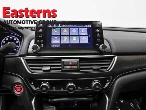 Used 2020 Honda Accord EX image 12