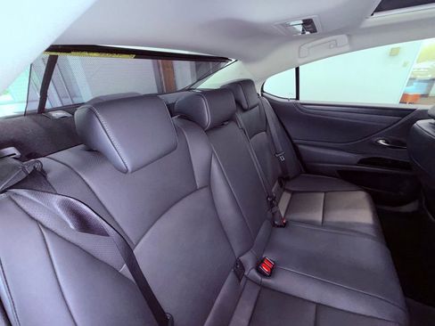 Certified 2023 Lexus ES 350 w/ Premium Package FWD image 15