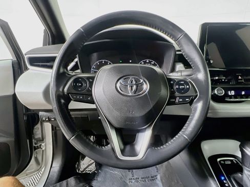 Used 2023 Toyota Corolla SE FWD image 17