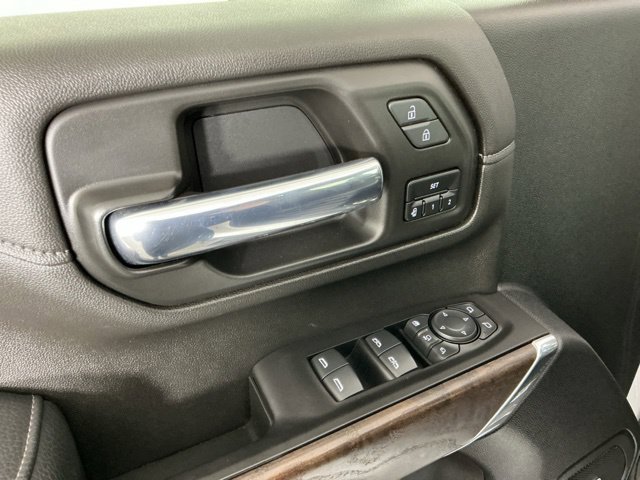 Used 2021 GMC Sierra 3500 Denali w/ Denali Ultimate Package AWD/4WD image 15