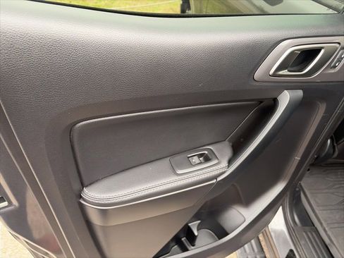 Used 2020 Ford Ranger Lariat w/ Equipment Group 501A Mid image 12