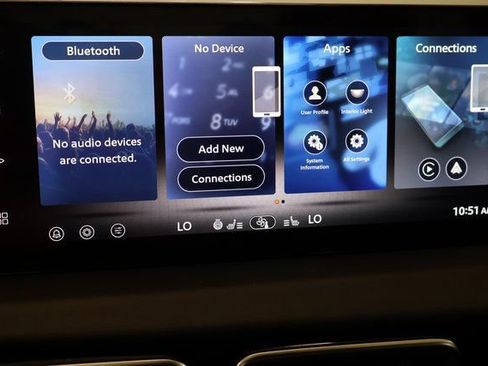 New 2026 Nissan Sentra SR w/ SR Premium Package FWD image 20