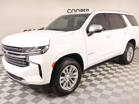 Used 2023 Chevrolet Tahoe Premier AWD/4WD image 10