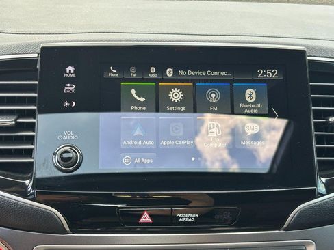 Used 2025 Honda Passport EX-L image 18