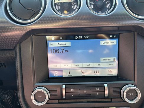 Used 2018 Ford Mustang Convertible w/ Ecoboost Performance Package image 19