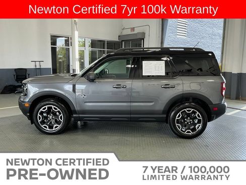 Used 2025 Ford Bronco Sport Outer Banks w/ Outer Banks Tech Package+ AWD/4WD image 3