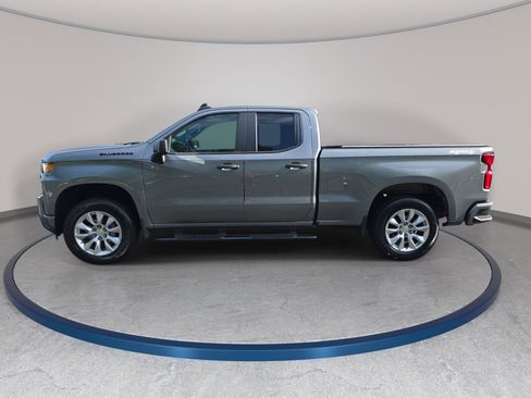 Used 2022 Chevrolet Silverado 1500 Custom AWD/4WD image 8