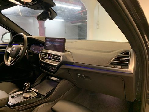Used 2025 BMW X4 xDrive30i AWD/4WD image 72