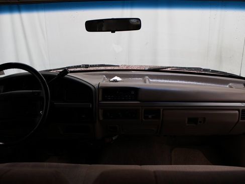 Used 1994 Ford F150 XL image 22