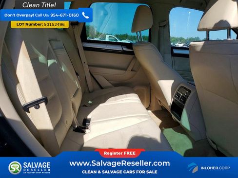 Used 2013 Volkswagen Touareg Sport image 15