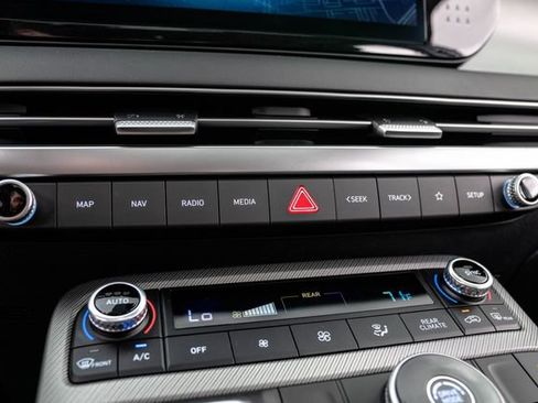 Certified 2025 Hyundai Palisade SEL FWD image 29