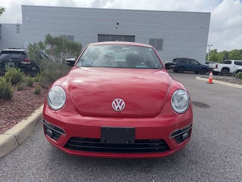 Used 2013 Volkswagen Beetle 2.0T image 2