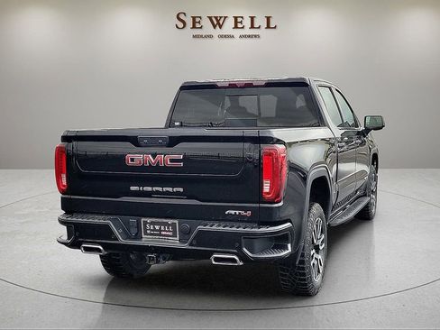 Used 2023 GMC Sierra 1500 AT4 w/ Technology Package AWD/4WD image 5