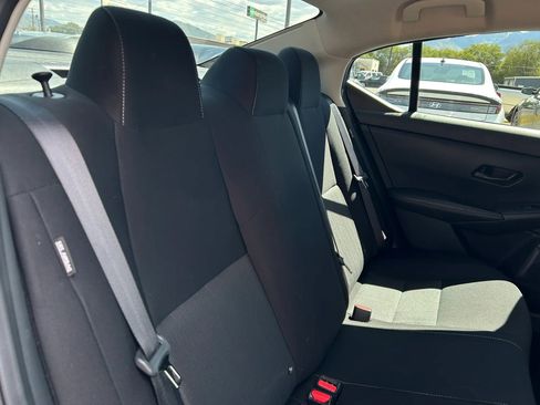 Used 2024 Nissan Sentra SV FWD image 21