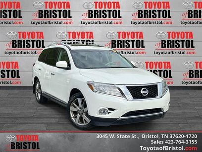 Used 2015 Nissan Pathfinder Platinum w/ Family Entertainment Package