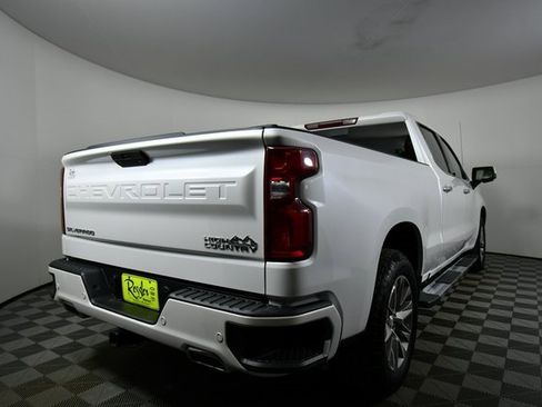 Used 2022 Chevrolet Silverado 1500 High Country w/ Safety Package II image 11