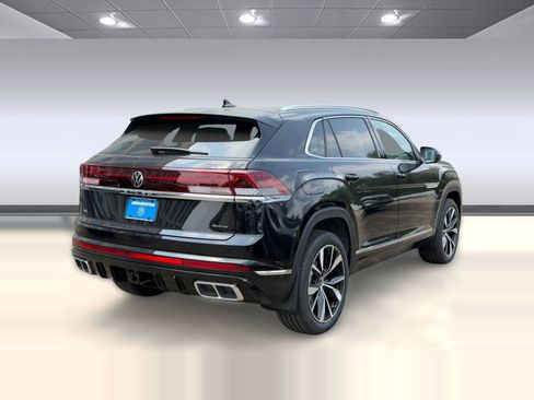 New 2026 Volkswagen Atlas Cross Sport SEL Premium R-Line AWD/4WD image 9