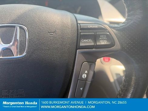 Used 2016 Honda Odyssey Touring Elite image 13