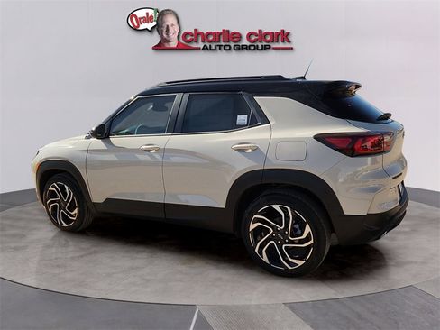 New 2026 Chevrolet TrailBlazer RS w/ Convenience Package image 2