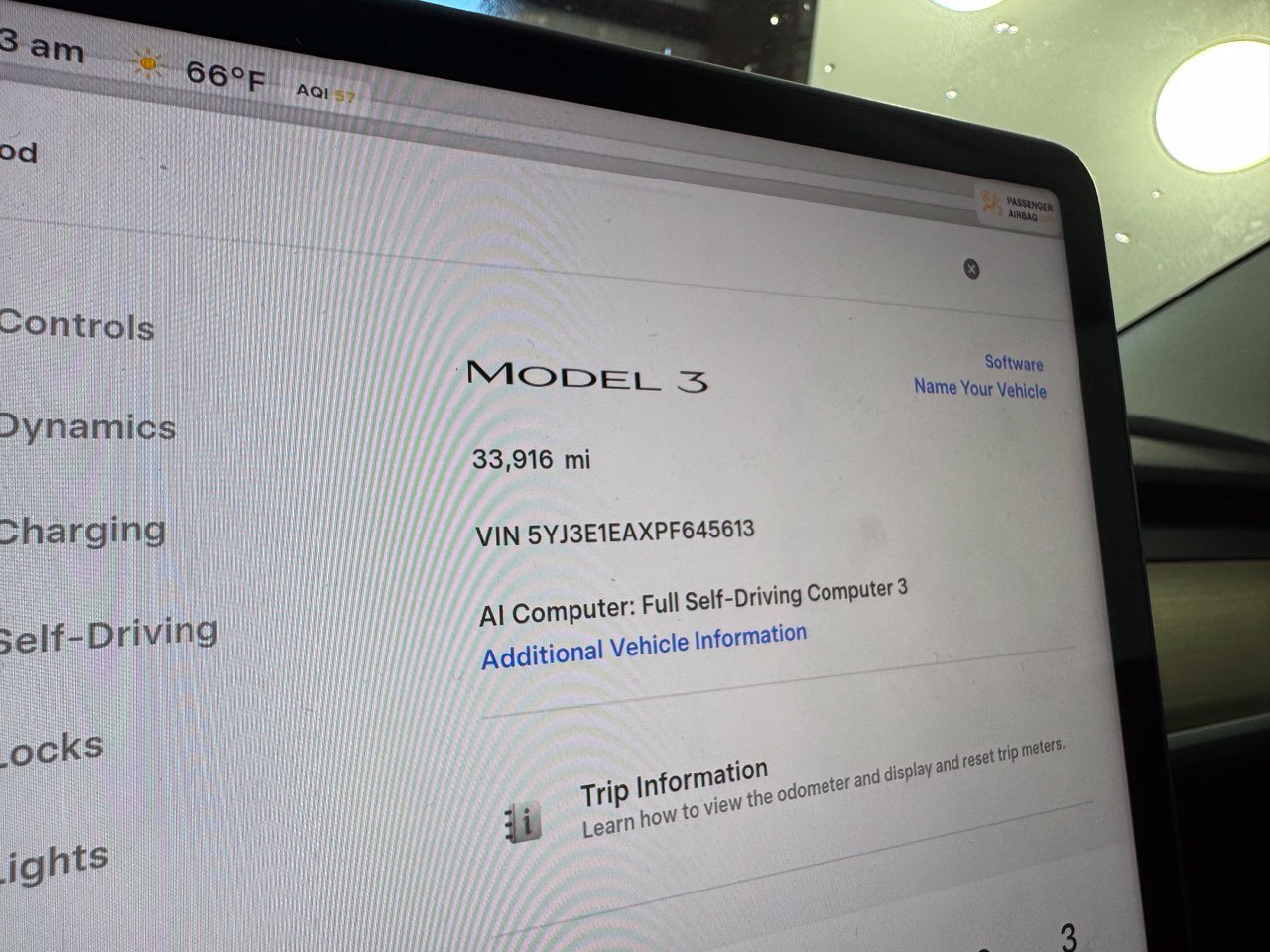 Used 2023 Tesla Model 3 Standard Range RWD image 3