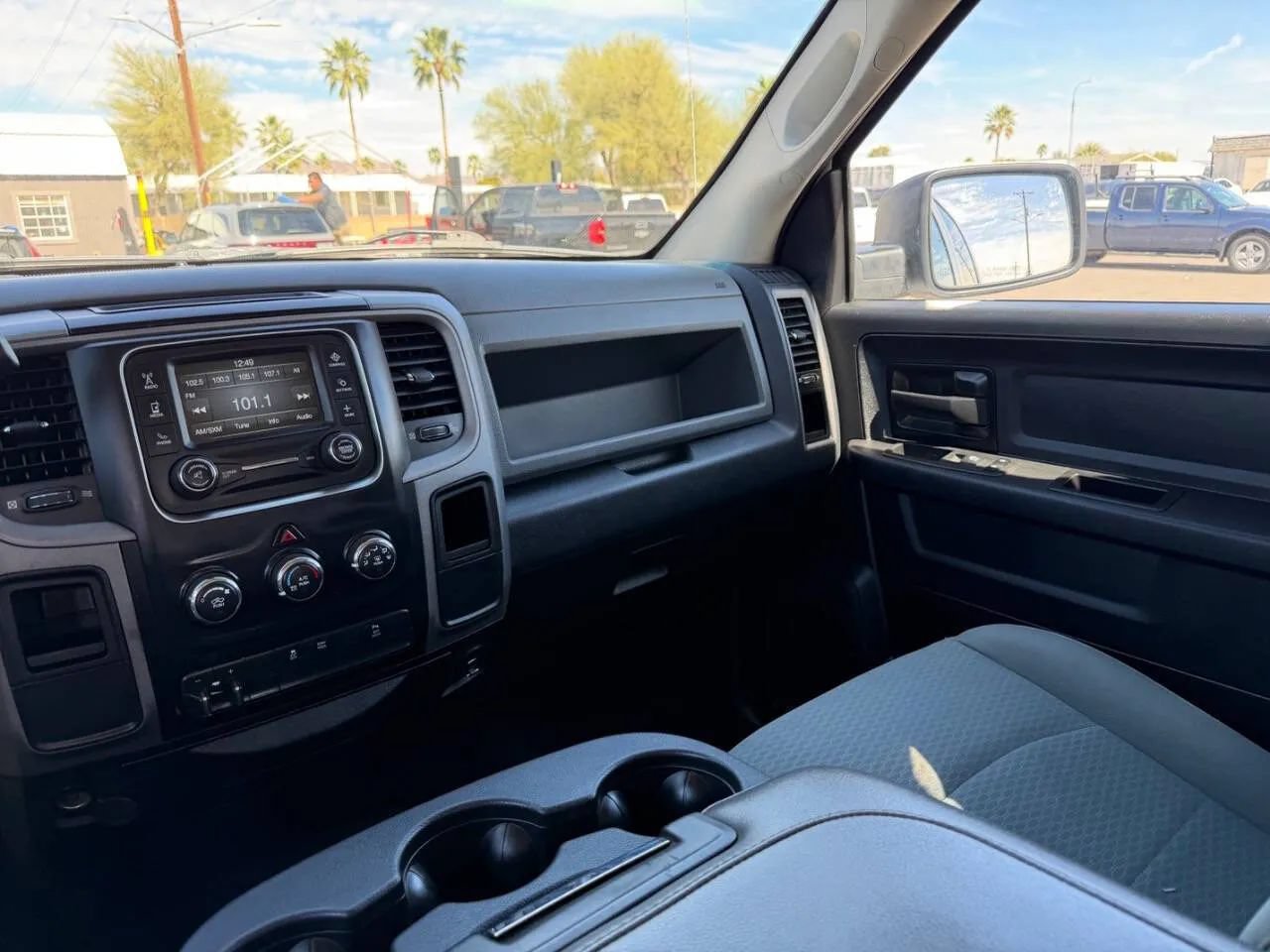 Used 2016 RAM 2500 Tradesman w/ Popular Equipment Group RWD image 20